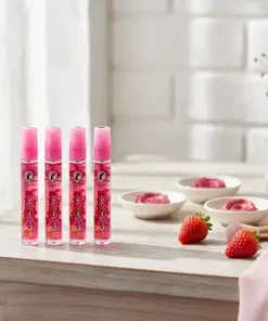 lip oil strawberry
